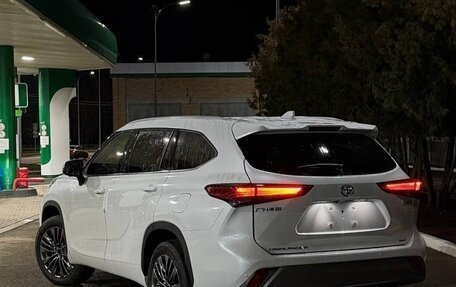 Toyota Highlander, 2025 год, 5 750 000 рублей, 5 фотография