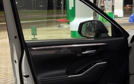 Toyota Highlander, 2025 год, 5 750 000 рублей, 12 фотография