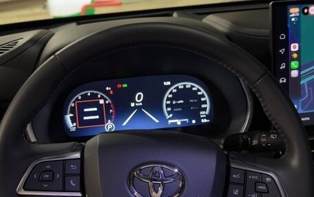 Toyota Highlander, 2025 год, 5 750 000 рублей, 17 фотография