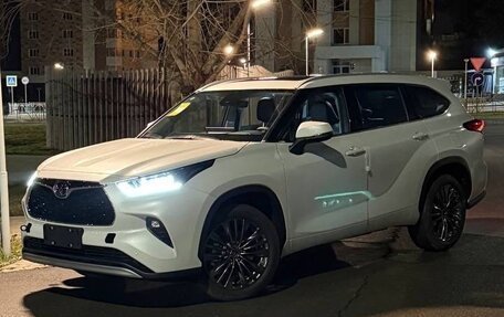 Toyota Highlander, 2025 год, 5 750 000 рублей, 29 фотография