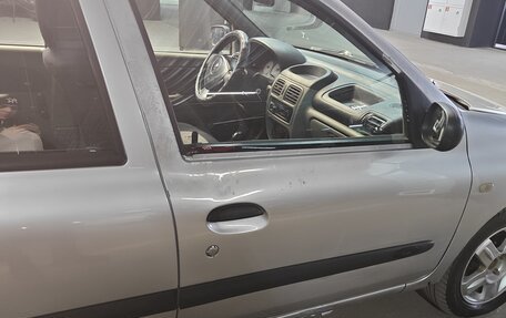 Renault Symbol I, 2005 год, 225 000 рублей, 3 фотография