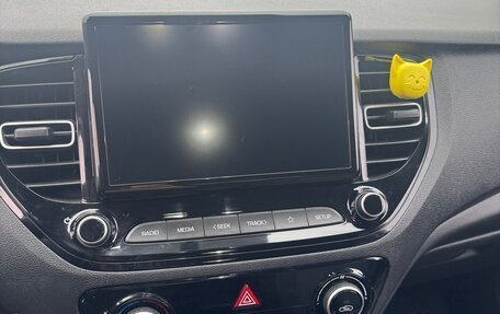 Hyundai Solaris II рестайлинг, 2021 год, 1 600 000 рублей, 8 фотография