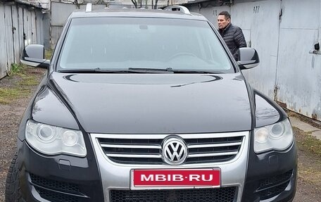 Volkswagen Touareg III, 2007 год, 1 200 000 рублей, 1 фотография