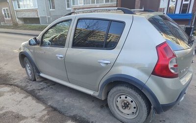 Renault Sandero I, 2012 год, 700 000 рублей, 1 фотография