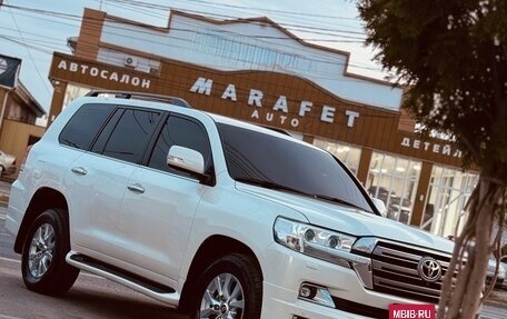 Toyota Land Cruiser 200, 2017 год, 5 200 000 рублей, 5 фотография