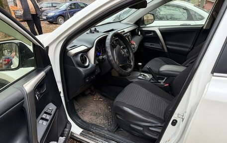 Toyota RAV4, 2014 год, 2 400 000 рублей, 7 фотография