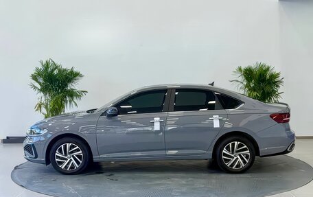 Volkswagen Lavida, 2022 год, 1 990 000 рублей, 3 фотография