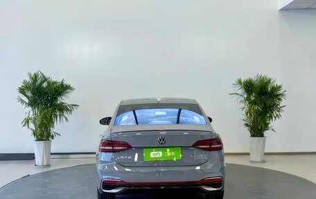 Volkswagen Lavida, 2022 год, 1 990 000 рублей, 7 фотография