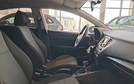 Hyundai Solaris II рестайлинг, 2019 год, 1 407 000 рублей, 11 фотография