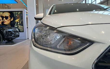 Hyundai Solaris II рестайлинг, 2019 год, 1 407 000 рублей, 17 фотография