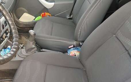 Renault Sandero I, 2012 год, 700 000 рублей, 7 фотография