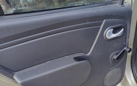 Renault Sandero I, 2012 год, 700 000 рублей, 9 фотография