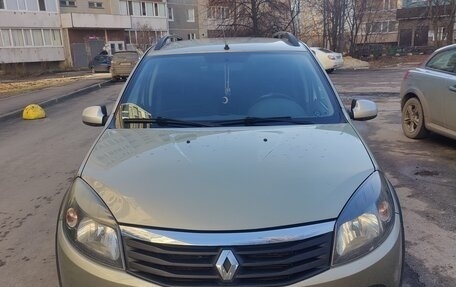 Renault Sandero I, 2012 год, 700 000 рублей, 4 фотография