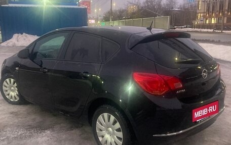 Opel Astra J, 2014 год, 1 050 000 рублей, 6 фотография