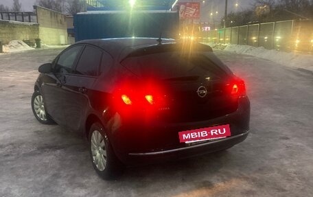 Opel Astra J, 2014 год, 1 050 000 рублей, 17 фотография