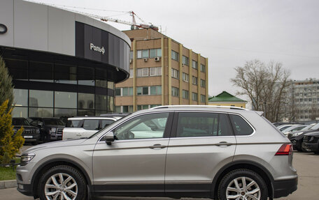 Volkswagen Tiguan II, 2020 год, 2 358 000 рублей, 8 фотография