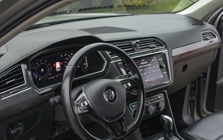 Volkswagen Tiguan II, 2020 год, 2 358 000 рублей, 9 фотография