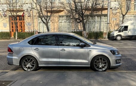 Volkswagen Polo VI (EU Market), 2018 год, 1 370 000 рублей, 4 фотография