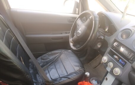 Mitsubishi Colt VI рестайлинг, 2007 год, 280 000 рублей, 6 фотография