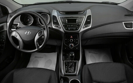 Hyundai Elantra V, 2015 год, 1 569 000 рублей, 13 фотография