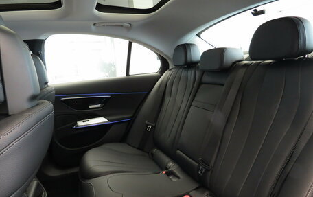 Mercedes-Benz E-Класс, 2024 год, 8 399 000 рублей, 19 фотография