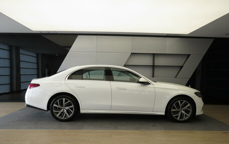 Mercedes-Benz E-Класс, 2024 год, 8 399 000 рублей, 22 фотография