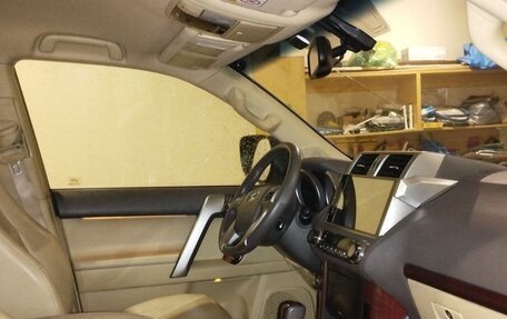 Toyota Land Cruiser Prado 150 рестайлинг 2, 2016 год, 3 458 000 рублей, 6 фотография