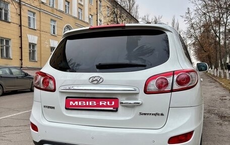 Hyundai Santa Fe III рестайлинг, 2012 год, 1 200 000 рублей, 3 фотография