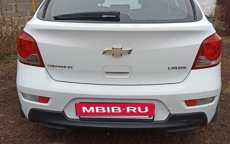 Chevrolet Cruze II, 2013 год, 800 000 рублей, 3 фотография