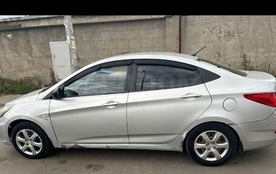 Hyundai Solaris II рестайлинг, 2011 год, 360 000 рублей, 1 фотография