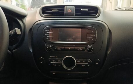 KIA Soul II рестайлинг, 2015 год, 1 130 000 рублей, 18 фотография