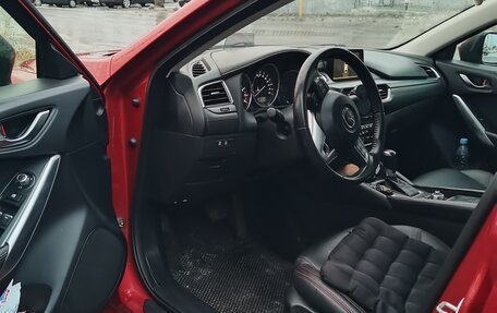 Mazda 6, 2015 год, 1 900 000 рублей, 10 фотография