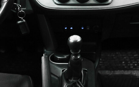 Toyota RAV4, 2015 год, 1 775 000 рублей, 19 фотография