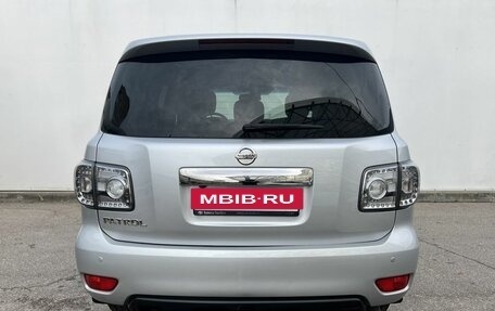 Nissan Patrol, 2011 год, 2 300 000 рублей, 6 фотография