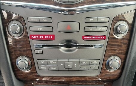 Nissan Patrol, 2011 год, 2 300 000 рублей, 18 фотография