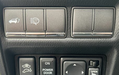 Nissan Patrol, 2011 год, 2 300 000 рублей, 22 фотография