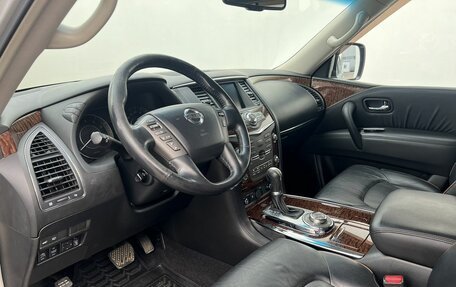 Nissan Patrol, 2011 год, 2 300 000 рублей, 25 фотография