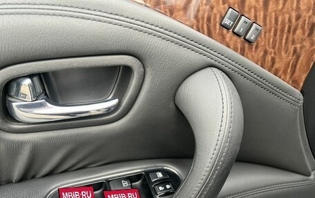 Nissan Patrol, 2011 год, 2 300 000 рублей, 24 фотография