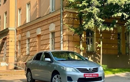 Toyota Corolla, 2012 год, 990 000 рублей, 9 фотография
