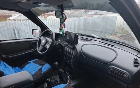 Chevrolet Niva I рестайлинг, 2010 год, 380 000 рублей, 4 фотография