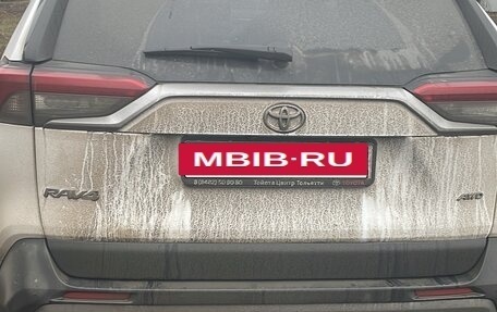 Toyota RAV4, 2019 год, 2 900 000 рублей, 3 фотография