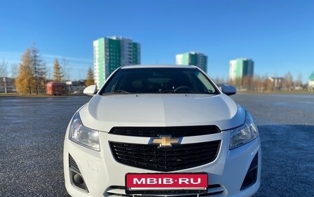 Chevrolet Cruze II, 2013 год, 850 000 рублей, 2 фотография