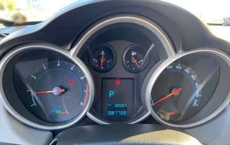 Chevrolet Cruze II, 2013 год, 850 000 рублей, 11 фотография