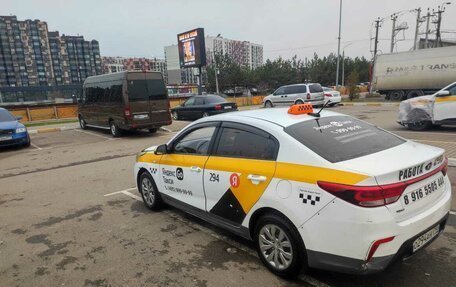 KIA Rio IV, 2020 год, 850 000 рублей, 3 фотография