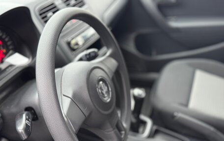 Volkswagen Polo VI (EU Market), 2012 год, 650 000 рублей, 23 фотография