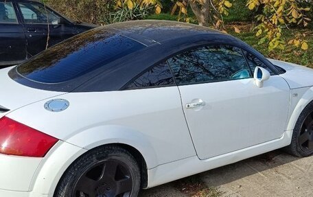 Audi TT, 1999 год, 640 000 рублей, 1 фотография