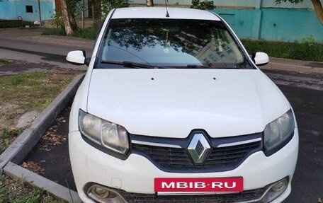 Renault Logan II, 2016 год, 660 000 рублей, 11 фотография