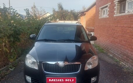 Skoda Fabia II, 2008 год, 450 000 рублей, 1 фотография