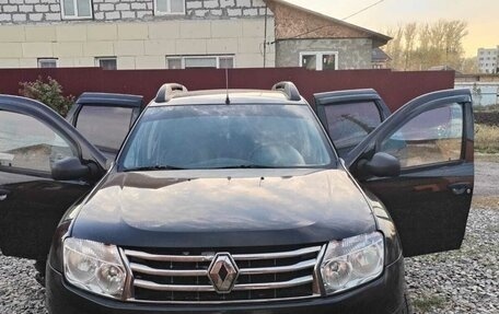 Renault Duster I рестайлинг, 2014 год, 1 100 000 рублей, 1 фотография