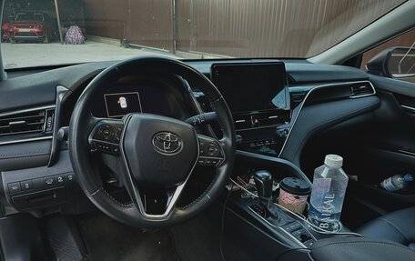 Toyota Camry, 2022 год, 4 100 000 рублей, 8 фотография